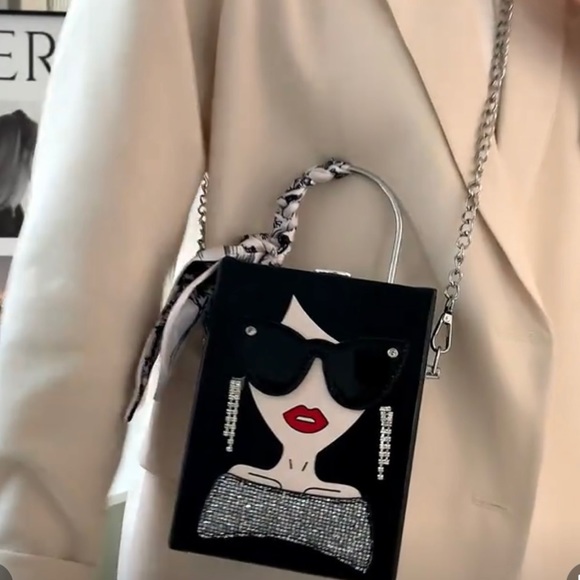 Mini Lady Face Novelty Bag, Trendy Top Handle Crossbody - Picture 2 of 2